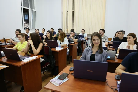 В IT-Академии при министерстве науки и образования и минэкономики стартовали занятия