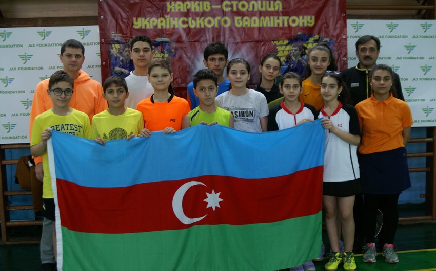 Azərbaycan badmintonçuları Ukraynadakı turnirdə medallar qazanıblar