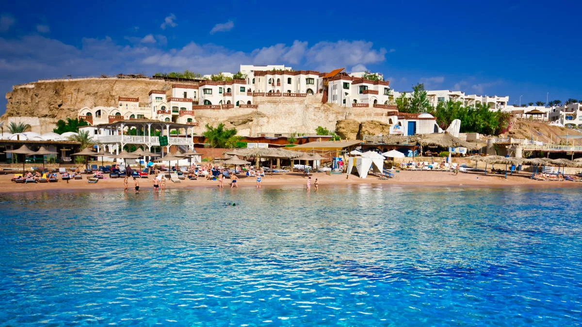 Egypt plans to open two new tourist cities