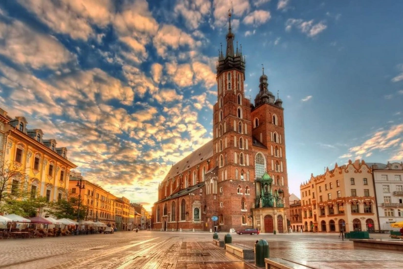 Bu gün 800-ə yaxın azərbaycanlının Polşaya təxliyəsi planlaşdırılır