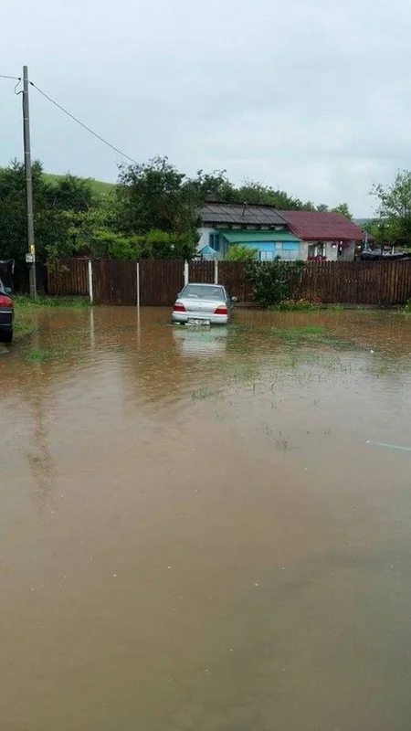 ​Rumıniyada leysan yağışları daşqınlarla nəticələnib