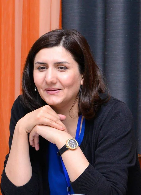 ​Bakı Ali Neft Məktəbinin İctimaiyyətlə əlaqələr şöbəsinin rəisi diplomla təltif olunub