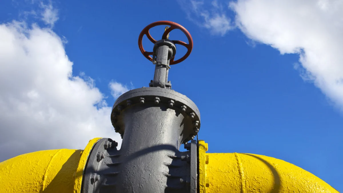 Агентство Fitch вдвое сократило прогноз цен на газ в Европе на 2023 год