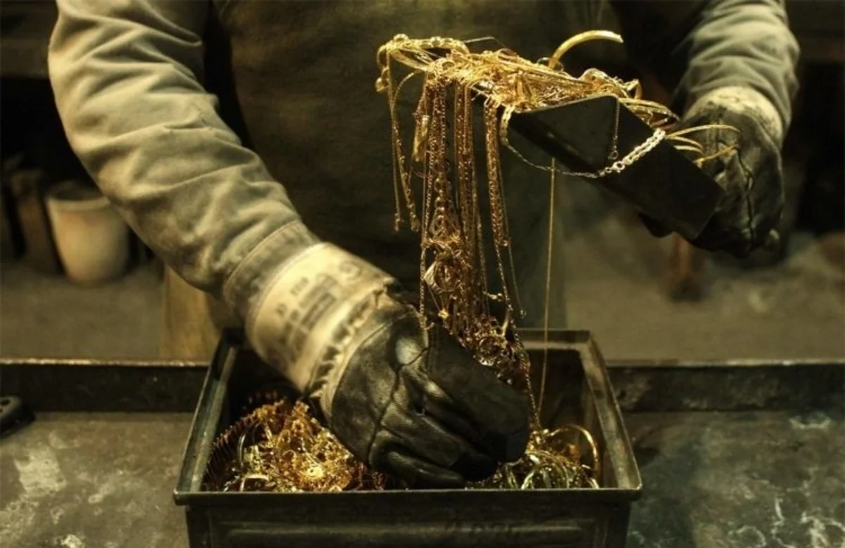 Bakıda lombarda basqın olub