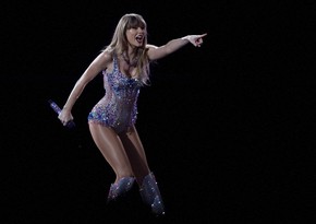 Avstraliyada Teylor Sviftin atası ilə bağlı istintaq başlayıb