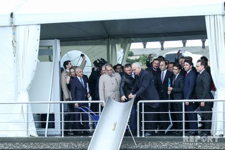 Bu gün Bakıda yeni əczaçılıq zavodunun təməli qoyulub