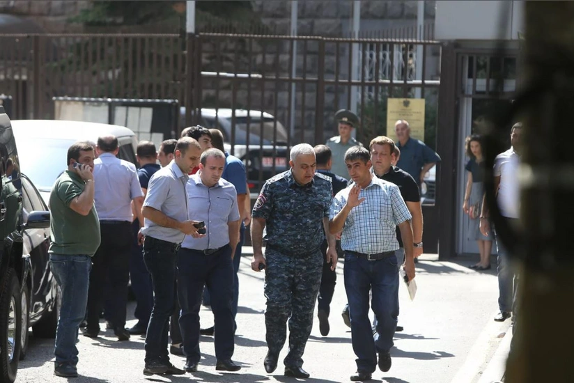Yerevanda atışma olub, xəsarət alan var