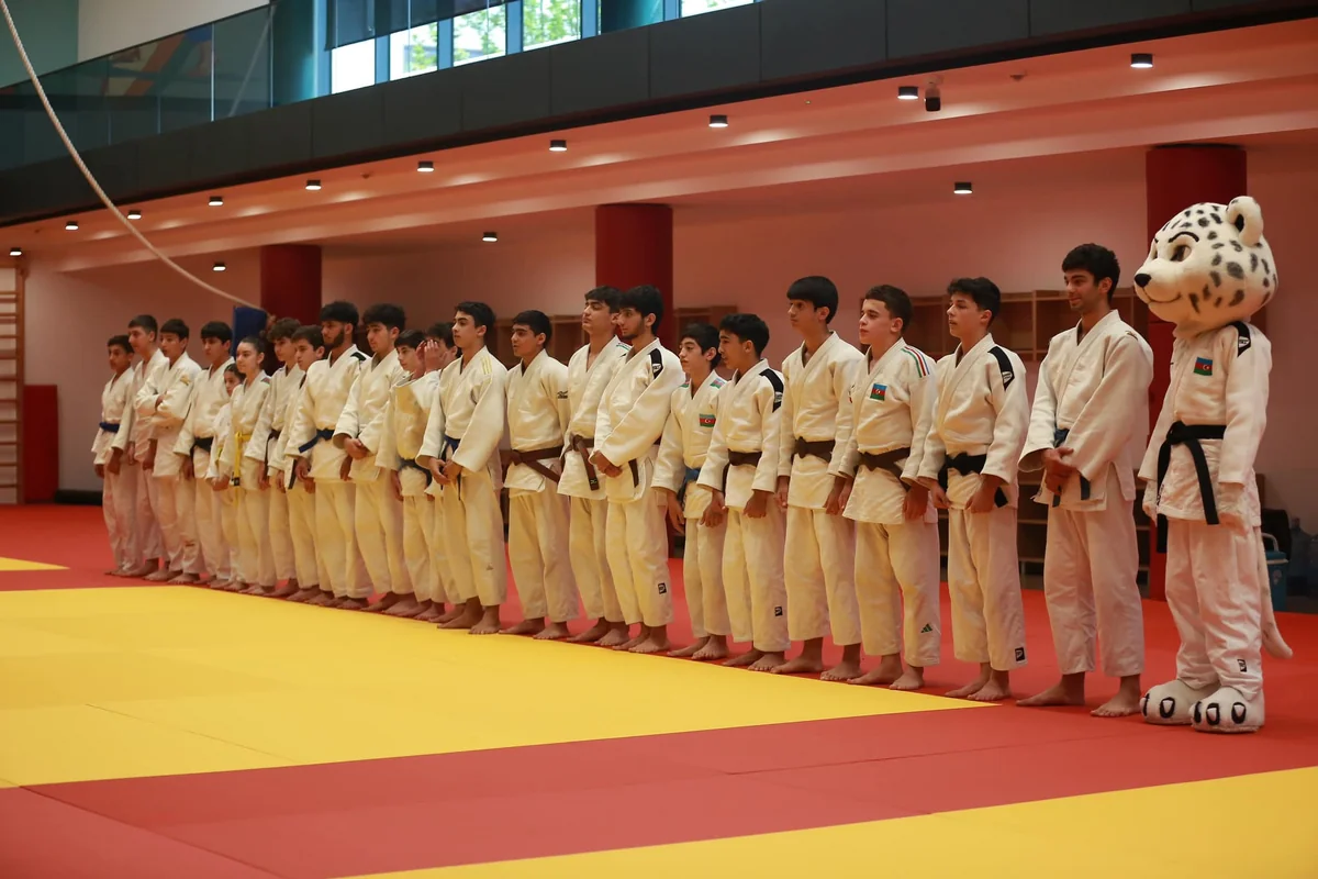 İlk dəfə kata üzrə Azərbaycan birinciliyi keçirilib