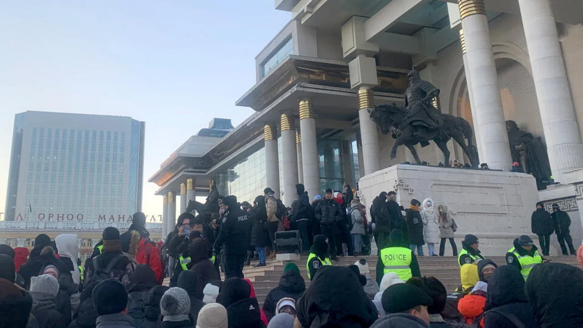 В Монголии задержали первых подозреваемых в хищениях угля
