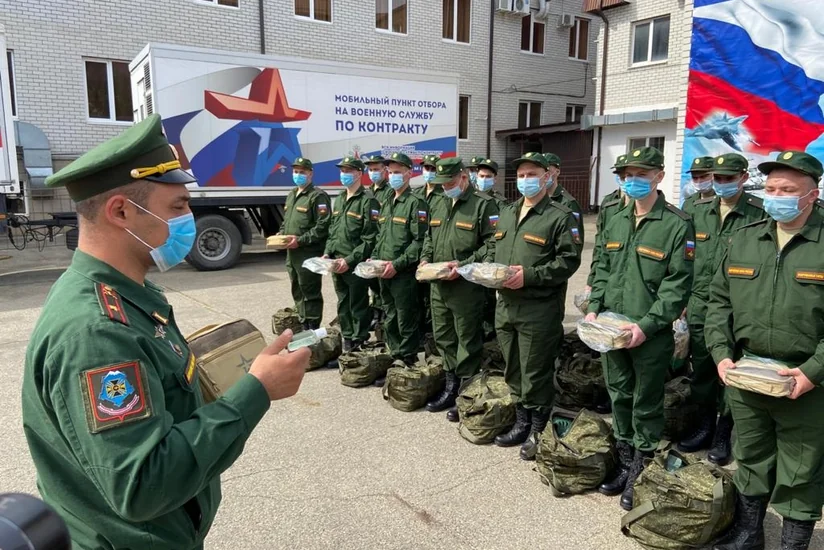 Российскую армию массово вакцинируют от COVID-19