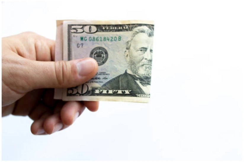 Sumqayıtda poçt şöbəsinə saxta əsginas verən şəxs saxlanılıb