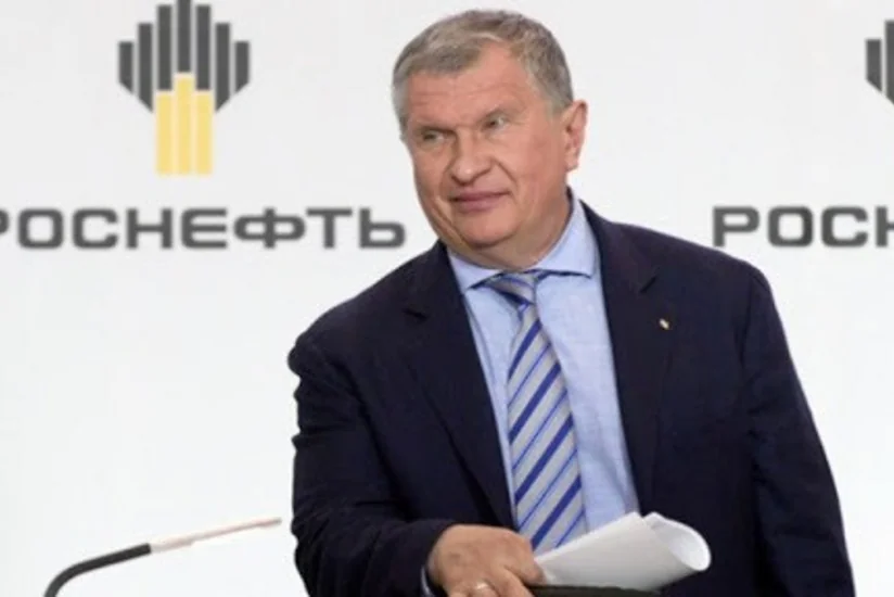 “Rosneft”in rəhbəri: “Neftin qiyməti bu ilin sonuna qədər 60 dollara çata bilər”
