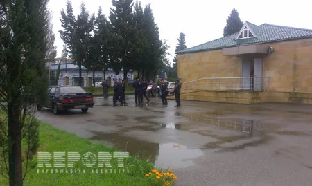 Lənkəranda dalaşan qonşuları ayırmaq istəyən qadın ölüb - FOTO