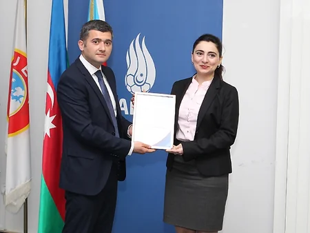 Azərbaycan Premyer Liqasında iştirak edəcək klublara lisenziyalar təqdim olunub