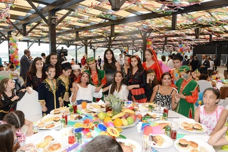 ​Azərbaycanın birinci xanımı Mehriban Əliyeva ad gününü qeyd edir