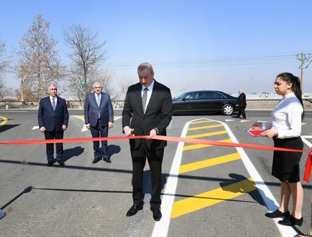 Tovuzda avtomobil yolu yenidən qurulub