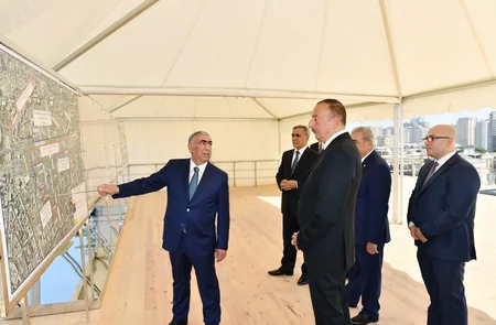 Prezident İlham Əliyev “Sovetski” ərazisində yeni yol-nəqliyyat infrastrukturunun təməlini qoyub
