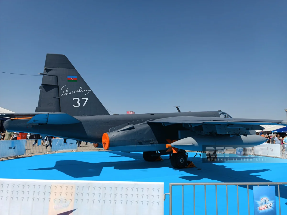 TEKNOFEST-də Azərbaycanın “Laçın” hücum təyyarəsi nümayiş etdirilir - FOTOLAR