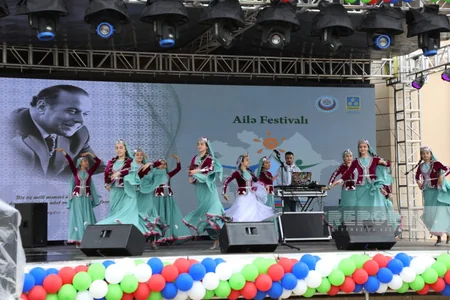 Heydər Əliyevin 100 illik yubileyinə həsr olunan Ailə Festivalı keçirilib