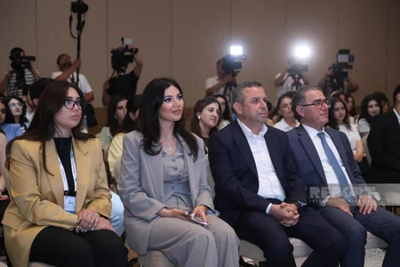 Gələcəyin mediası: “Əkinçi”nin izi ilə” mövzusunda Forum keçirilib