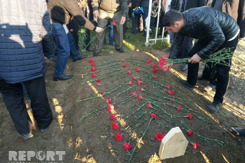 Спустя 25 лет обнаружили могилу пропавшего без вести в карабахской войне солдата - ФОТО