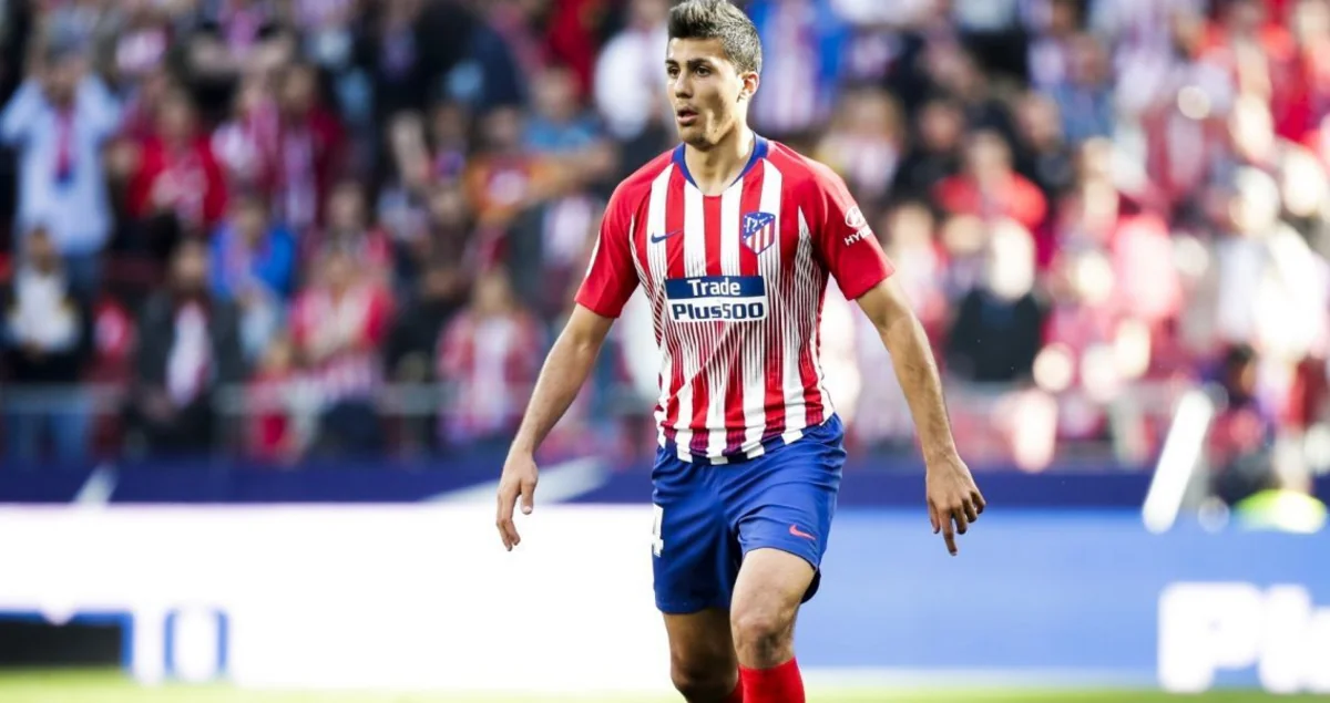 Mançester Siti Atletikonun futbolçusunu 70 milyon avroya transfer edib