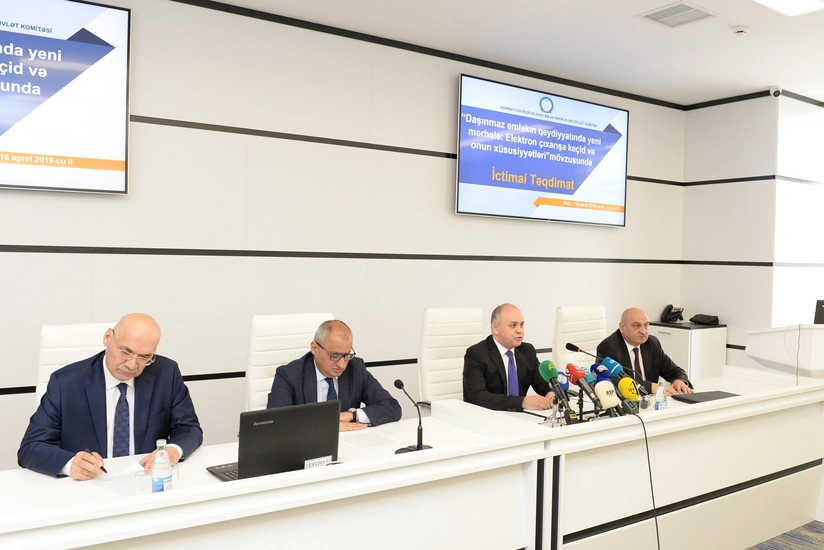 Azərbaycanda daşınmaz əmlaka dair çıxarışların elektron qaydada verilməsinə başlanılır