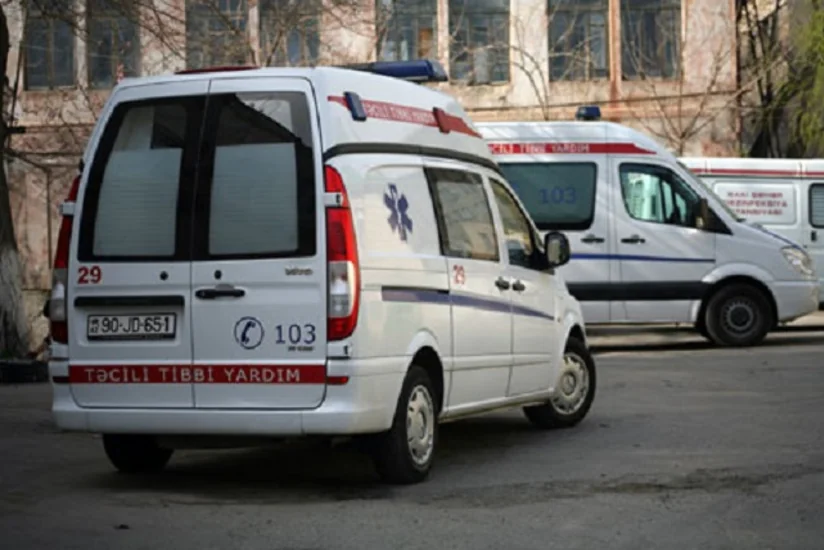 Bakıda 2 nəfər mərmər lövhələr altında qalaraq ölüb