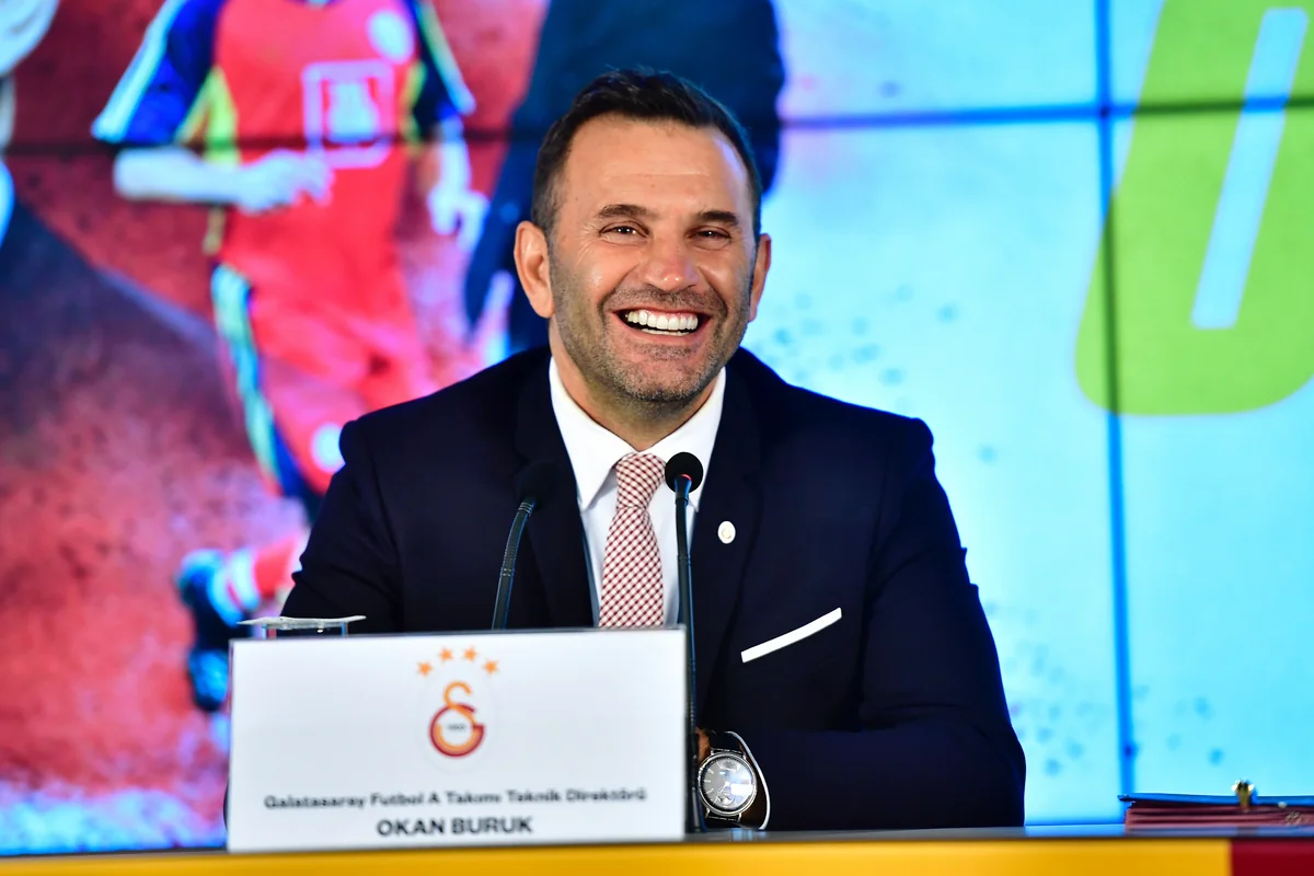 Qalatasaray Okan Burukla müqaviləni uzadıb