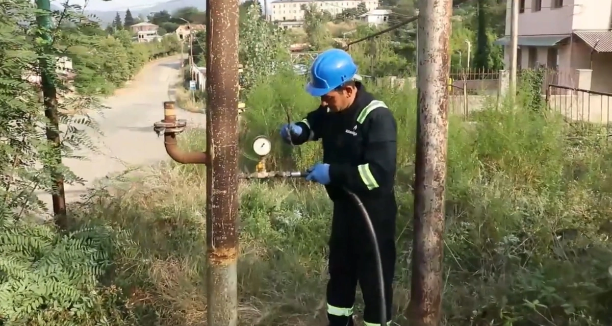 “Azəriqaz” Xankəndidə qaz təchizatı infrastrukturunu bərpa edir