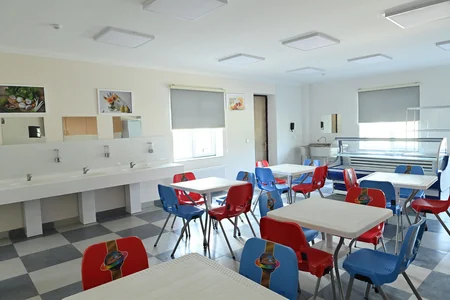 İlin sonunadək istismara veriləcək məktəblərin sayı açıqlanıb