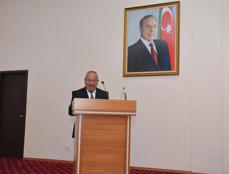 3 rayonun təhsil şöbəsinin müdiri hesabat verib