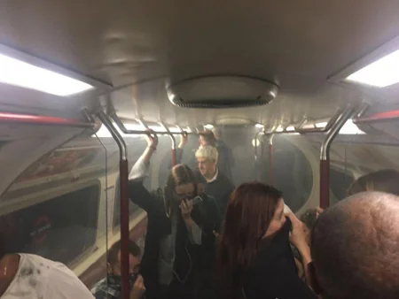 Tube train caught fire in London, wounded reported - PHOTO - UPDATED