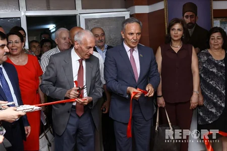 Şərq qəzetinin redaksiyasında yaradılan Mətbuat muzeyinin açılışı olub