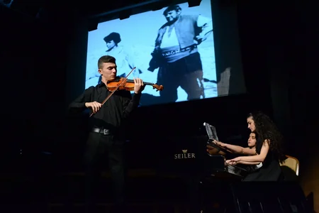 Muğam Mərkəzində Qara Qarayevin 100 illik yubileyinə həsr olunmuş konsert keçirilib