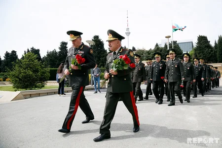 Qələbənin 73-cü ildönümü - FOTOREPORTAJ