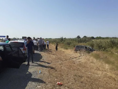 Ucarda avtomobil aşıb, xəsarət alanlar var - YENİLƏNİB