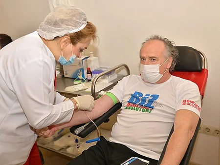 AFFA management attends blood donation campaign