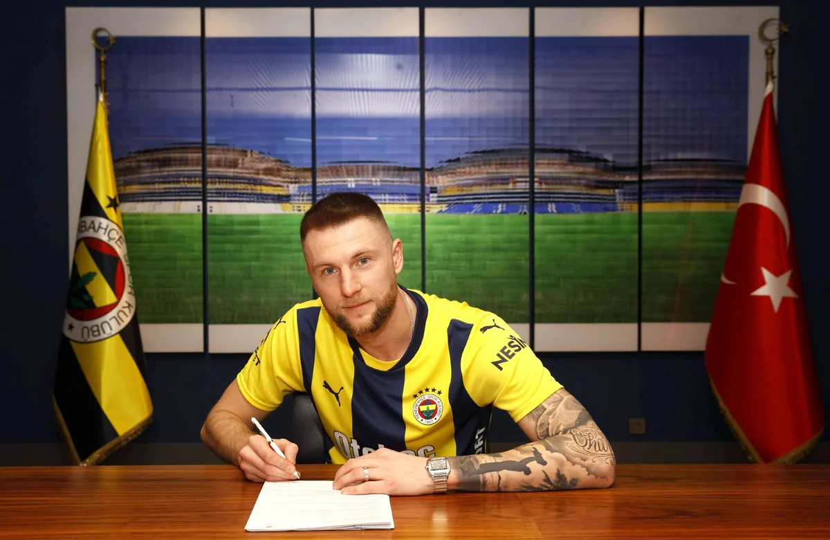 Fənərbağça PSJ-nin futbolçusunun transferini açıqlayıb