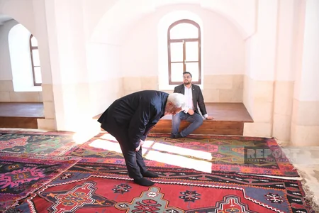 Collective prayer held in Aghdam's Juma Mosque after 31 years