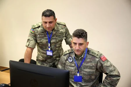 Bakıda Azərbaycan, Türkiyə və Gürcüstanın birgə hərbi təlimi başlayıb - VİDEO - YENİLƏNİB