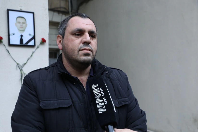 Aviaqəzada həlak olan pilotun qonşusu: Aleksandr Kalyaninovun pilot olmaq uşaqlıq arzusu idi - VİDEO