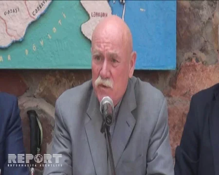 ​Tovuzda amerikalı yazıçı Tomas Qoltsun “Azərbaycan Gündəliyi” kitabı təqdim olunub