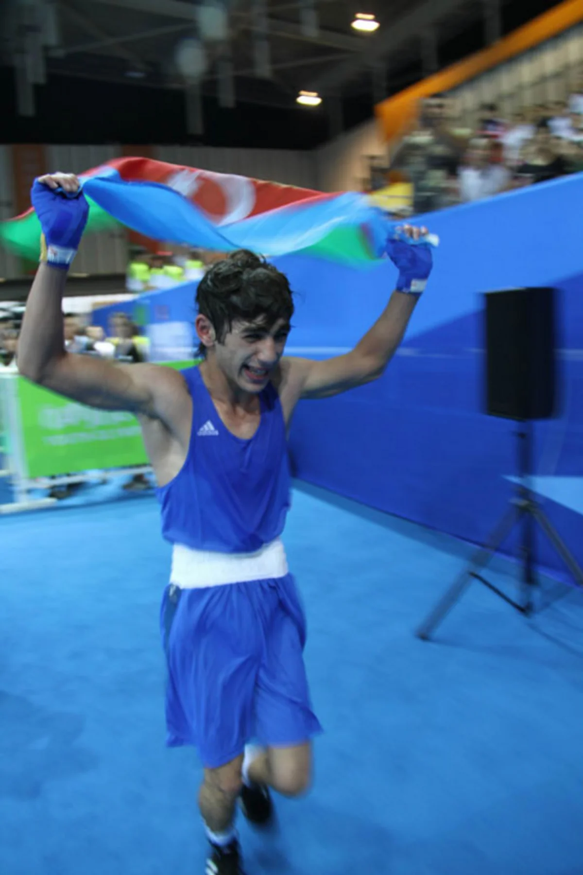 ​Rio-2016: Boksçu Rüfət Hüseynov 1/16 finalda mübarizəni dayandırıb