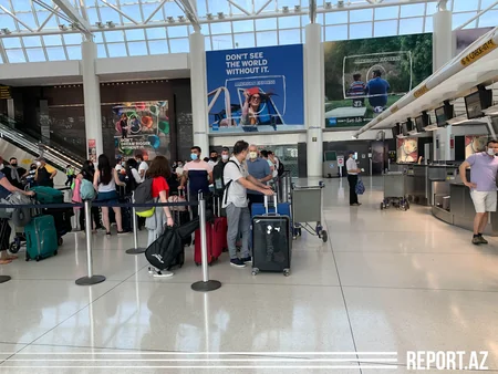 Azerbaijan evacuates 210 citizens from US