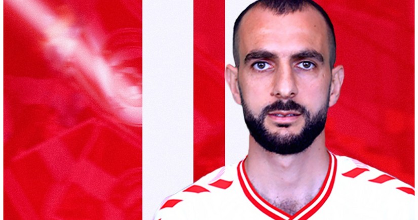 Araz-Naxçıvan daha bir futbolçusu ilə müqavilənin müddətini uzadıb