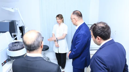 Qoşqar Təhməzli İstehlak Mallarının Ekspertizası Mərkəzinin laboratoriyası ilə tanış olub