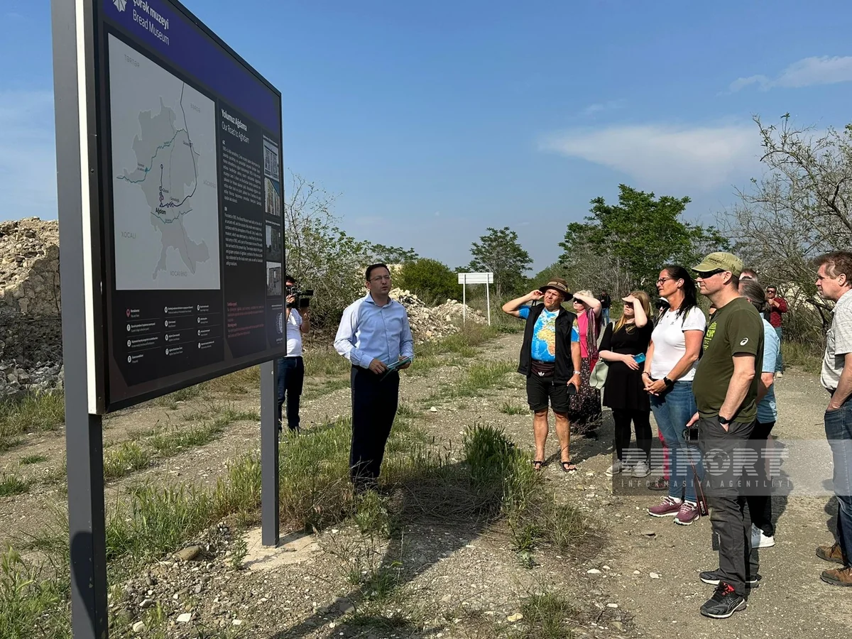 Xarici səyahətçilər Ağdamda olublar