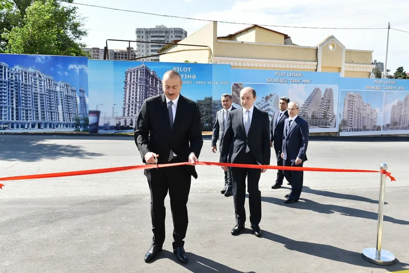 President Ilham Aliyev attends opening of new administrative building of Narimanov District Court