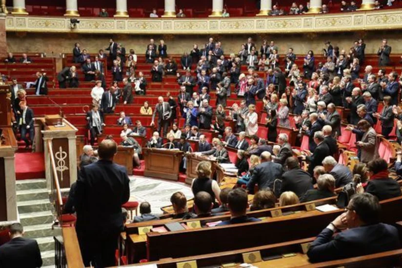 Fransa deputatı koronavirusa yoluxdu